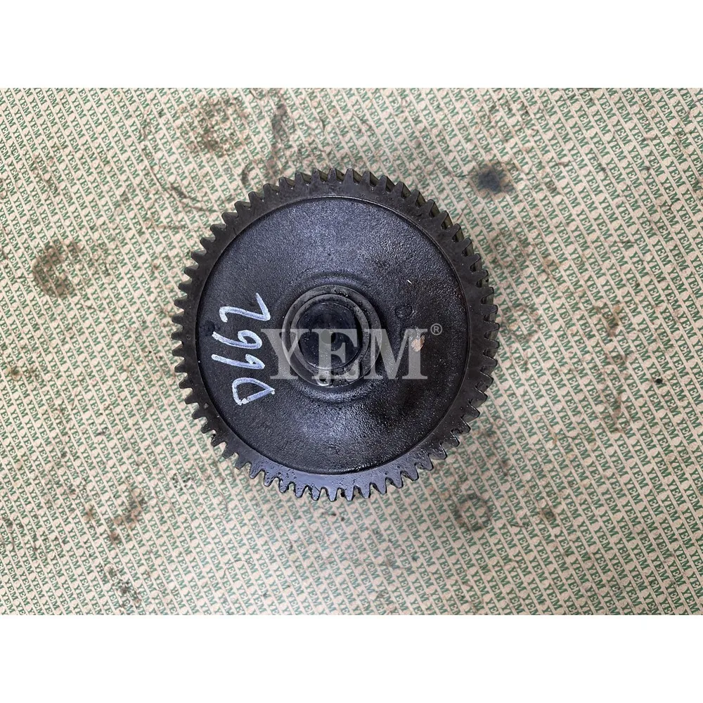 Original High Quality Idler Gear For Kubota D662