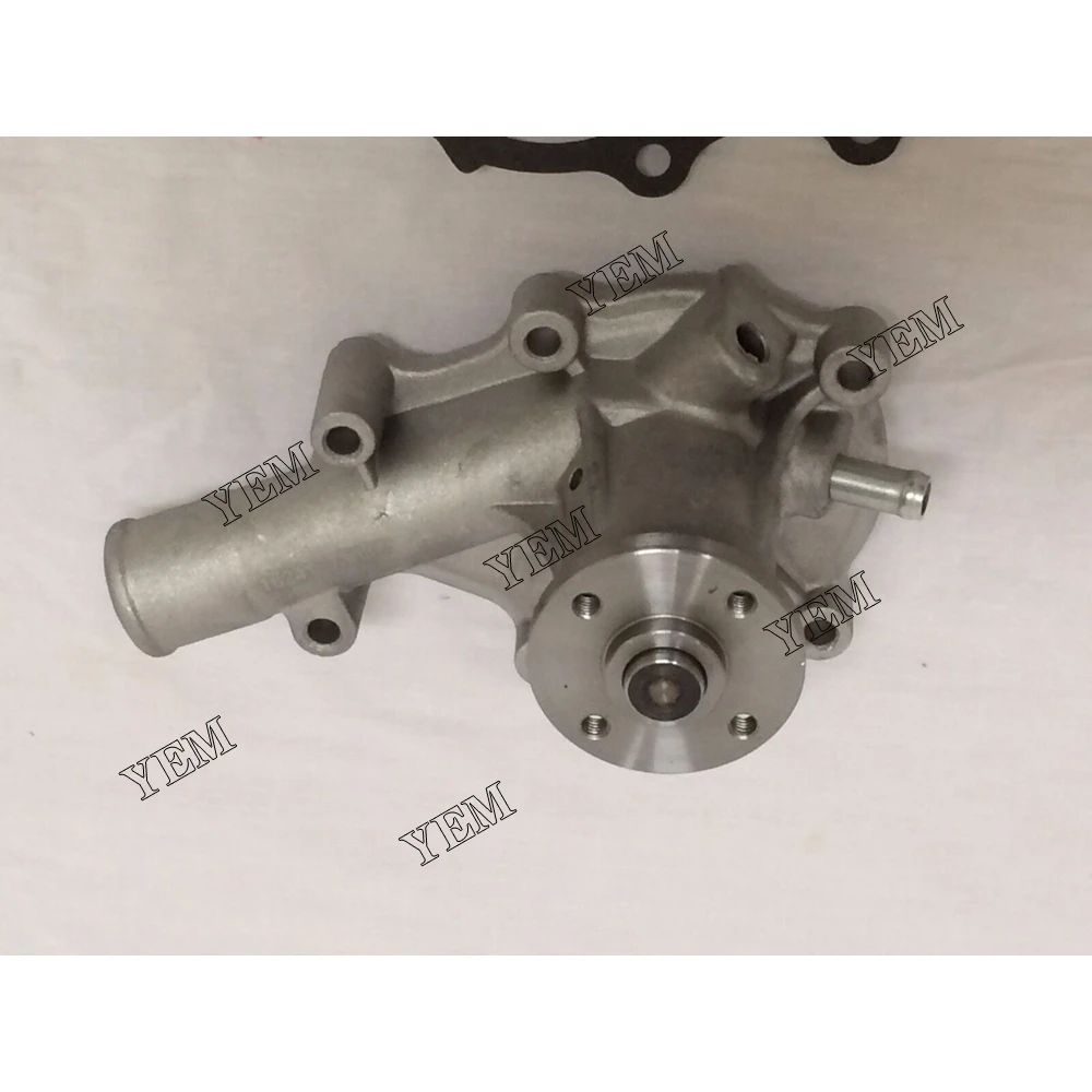 Engine Parts New Water Pump for Kubota K035 K-035 KO35 Excavator China Engine Parts Supplier