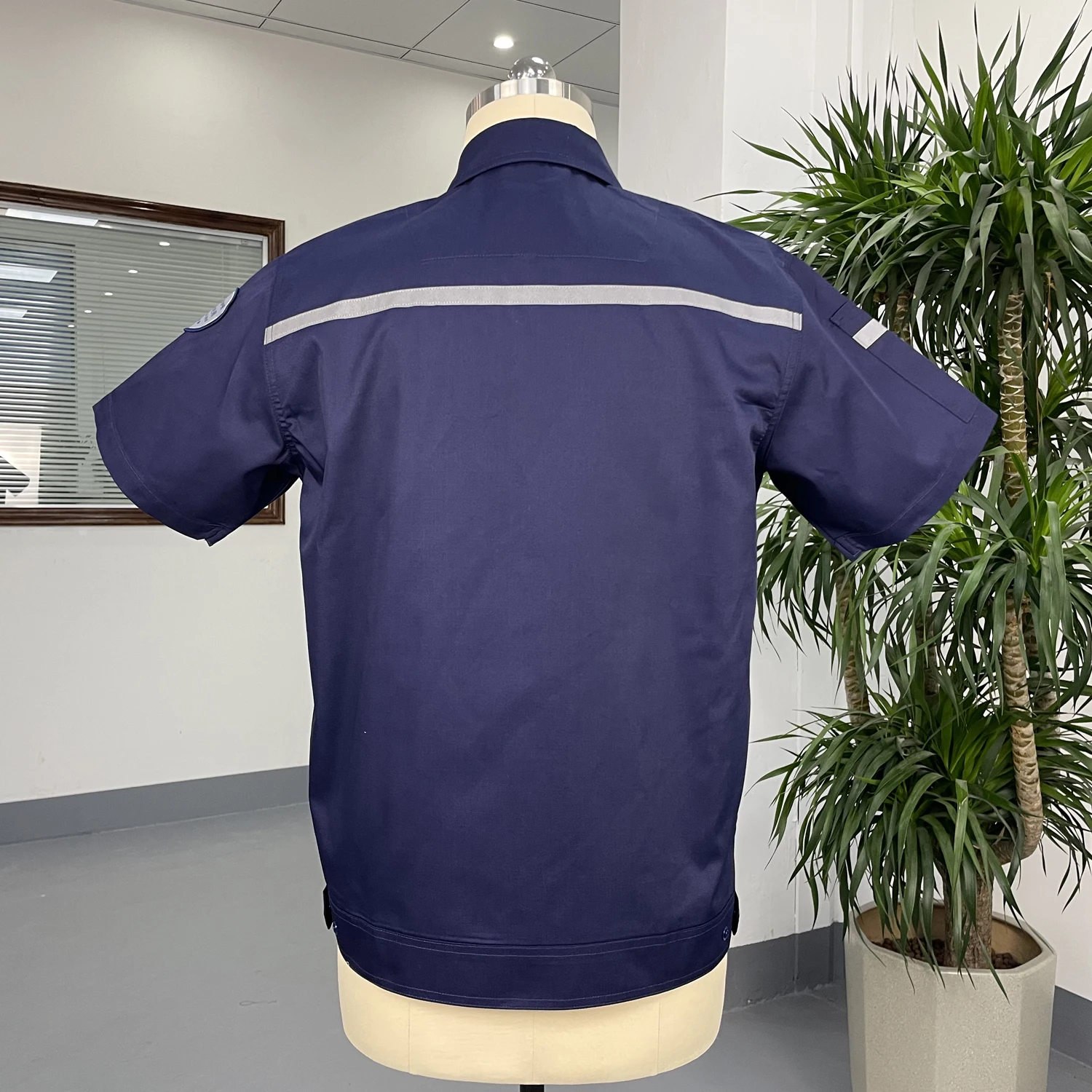 Custom Antistatic work clothes sets summer short sleeve thin natural gas station filling station fac