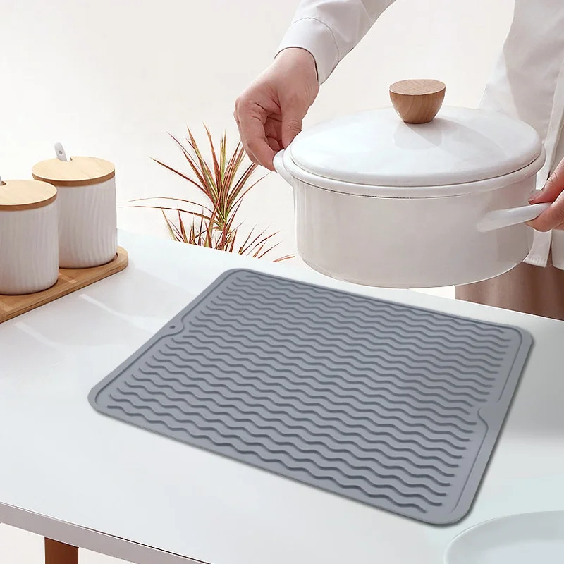Silicon Dish Drying Mat Heat Resistant Table Mat for Multiple Usage Dish Drainer Silicone Dish Drying Mat for Kitchen Counter