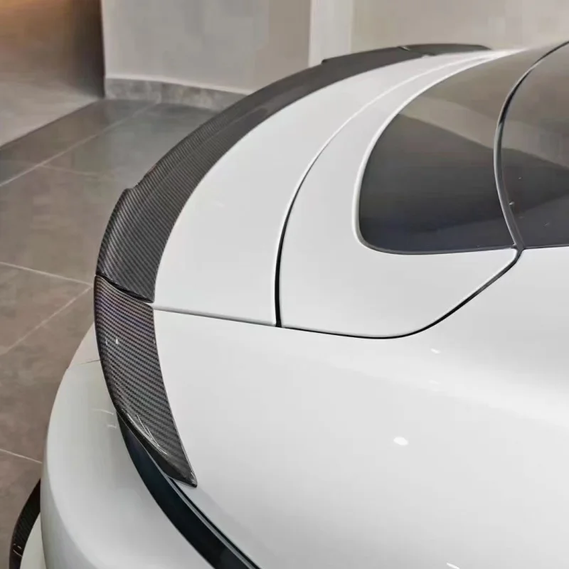 Spoiler Traseiro para Porsche Taycan foto 6