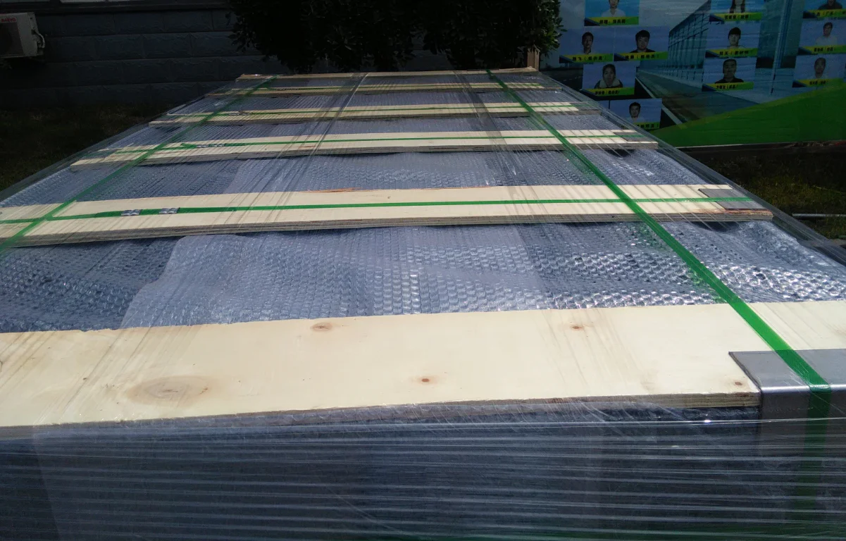 product cheap price factory sale wrought iron decorative powder coated welded wire mesh fence panels 3d folds wire mesh fence-11