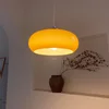 bicchiere di mirtillo rosso