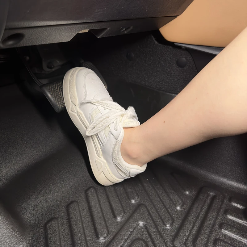 Nice Design Fashionable Waterproof TPE Custom Car Mats for Toyota Land Cruiser 2023