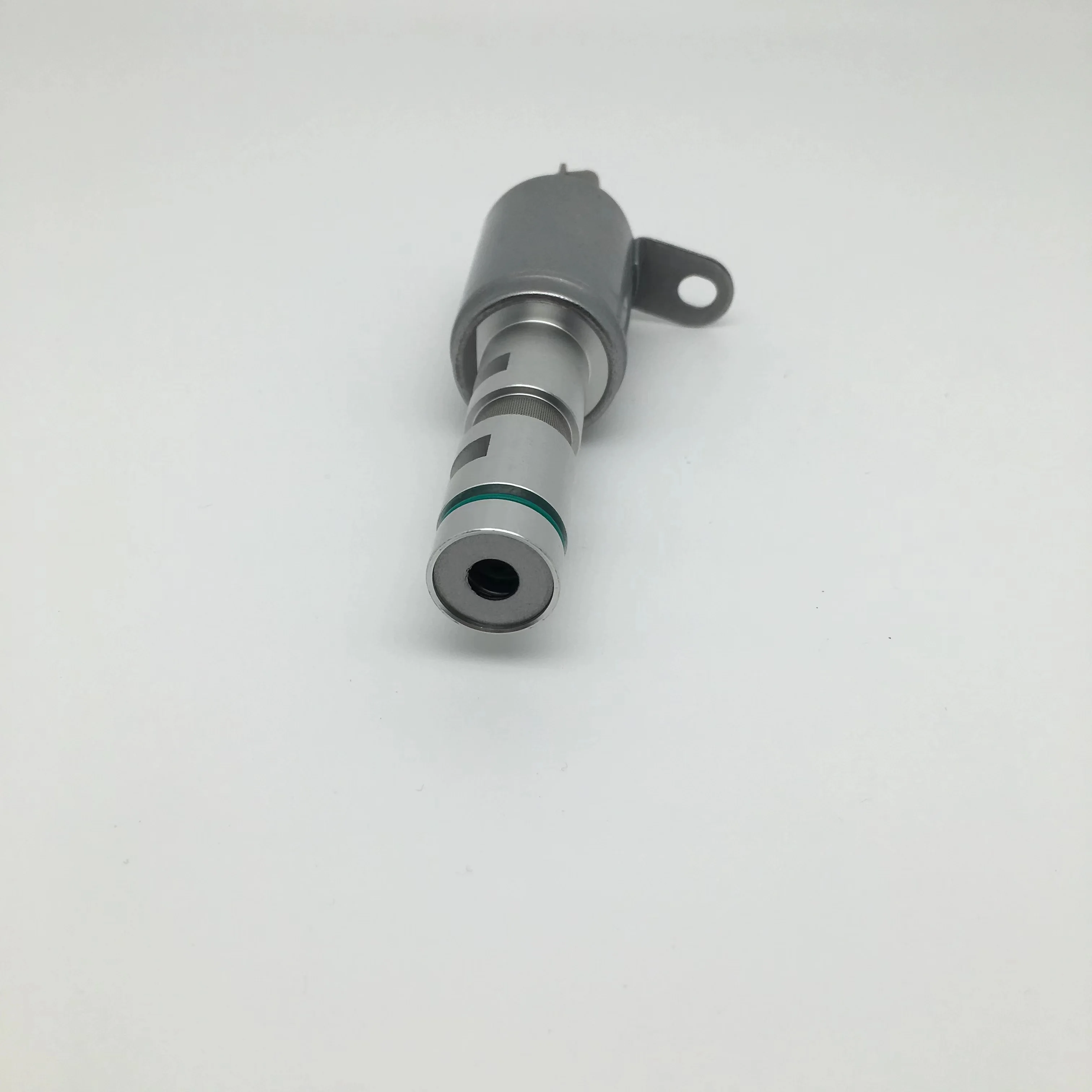 8200642783 VVT Variable Timing Solenoid Oil Control Valve for RENAULT CLIO SPORT 197 200 MEGANE RS 265 250