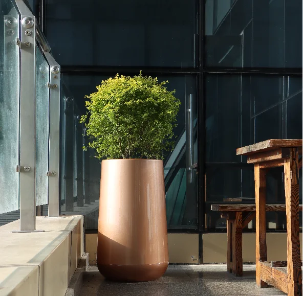 High Quality Vertical Large Outdoor Vase Durable Plastic Self Watering Flower Pots & Planters