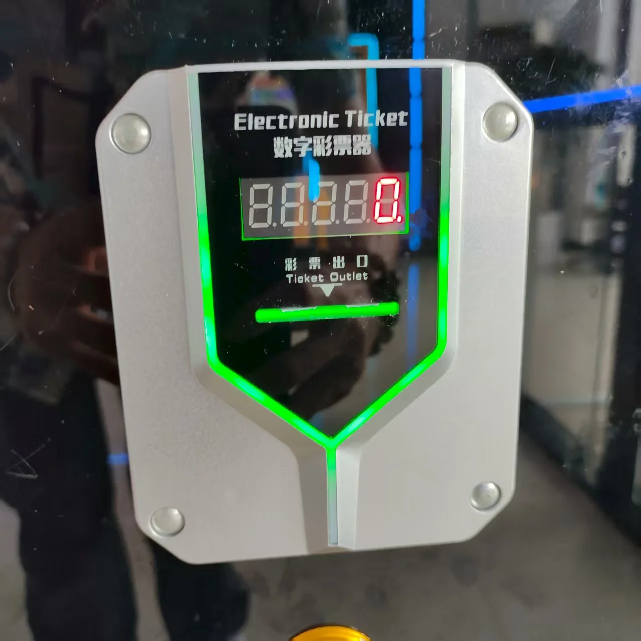 Cost Saving Plastic Arcade Ticket Payout Machine Spanish Support 1 Year for Prize Redemption Games FUNOVA Ticket Dispenser factory