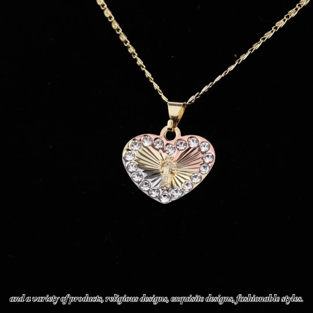 Jewelry, Gold Plated Diamond Hearts Esclava