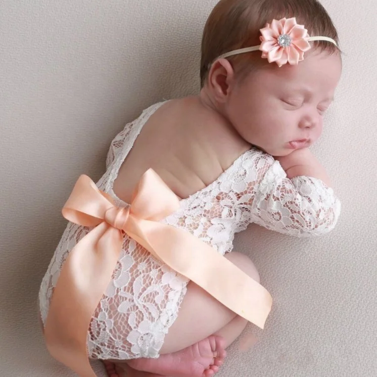 Hakaini 2pcs/Set Newborn Lace Photography Props Romper Headband Outfits Baby Shower Photo Shoot Clothes for Infant Rose Gold 