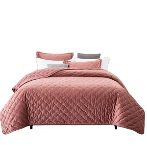 Stable Quality Fabric 100% Polyester Microfiber Embroidery Bed Cover Quilts Wholesale Bedspread