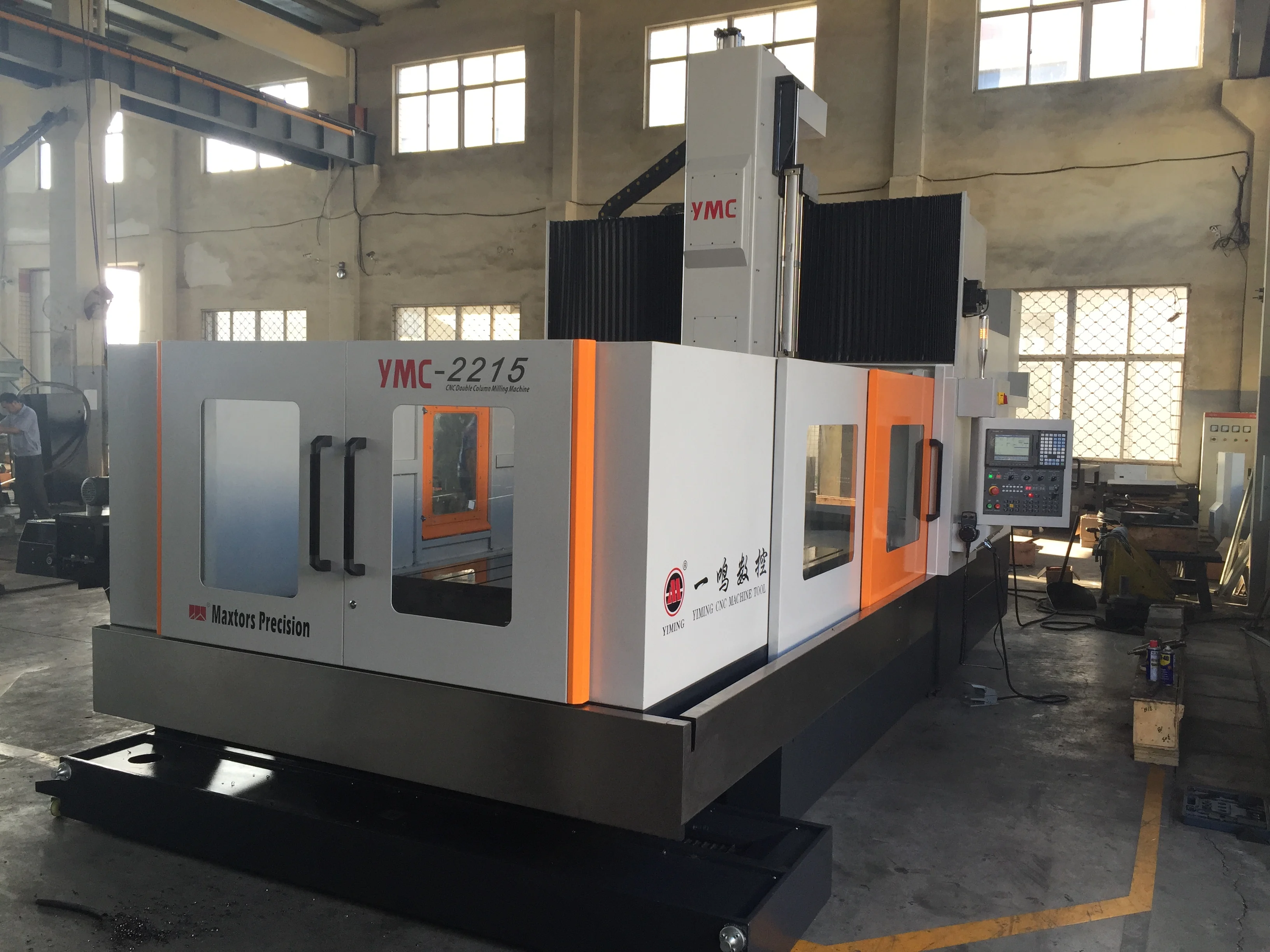 
 Maxtors самые популярные вертикальный токарный станок с мостового типа вертикальных VMC 3 оси большого формата фрезерный станок с ЧПУ (числовым программным управлением) для тяжелых условий эксплуатации грубой резки  