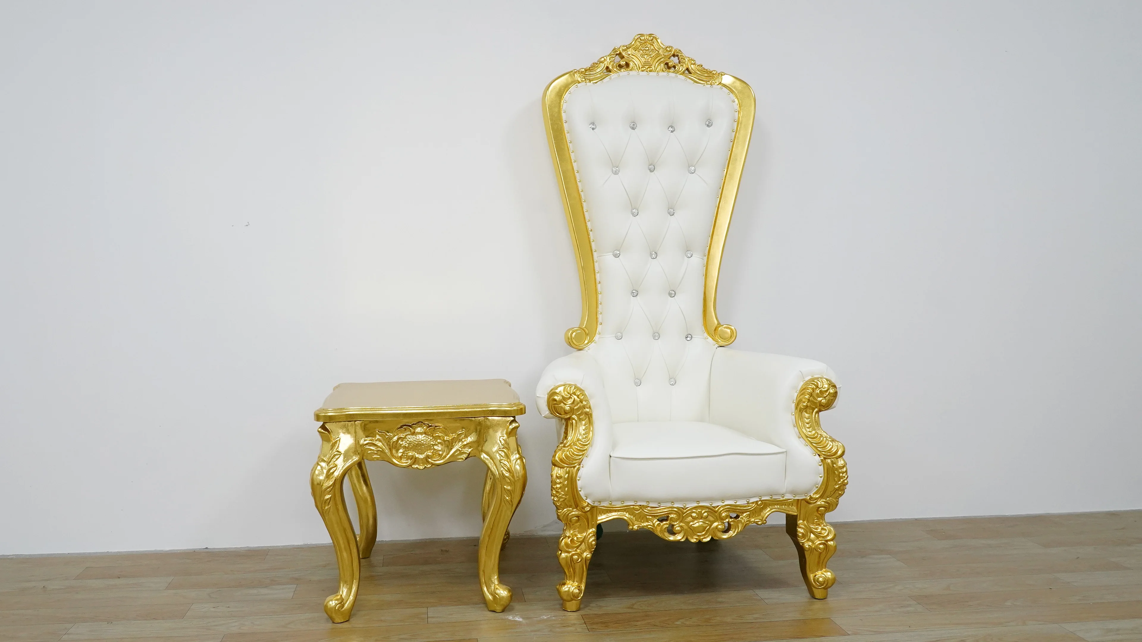 Office Baby Shower Button Tufted Throne Carved Chaise En Or High