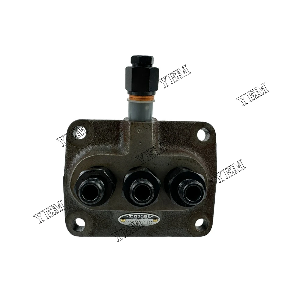 B6100 15381-51010 Fuel Injection Pump for Kubota Diesel Engine 4