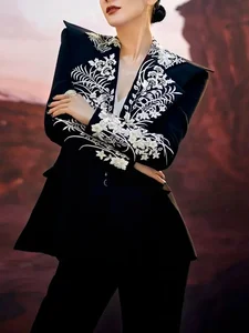 Women's Fashion Slimming Single Breasted Mandarin Collar Blazer Long Sleeve Tunic Lapel Hit Color Spliced Button