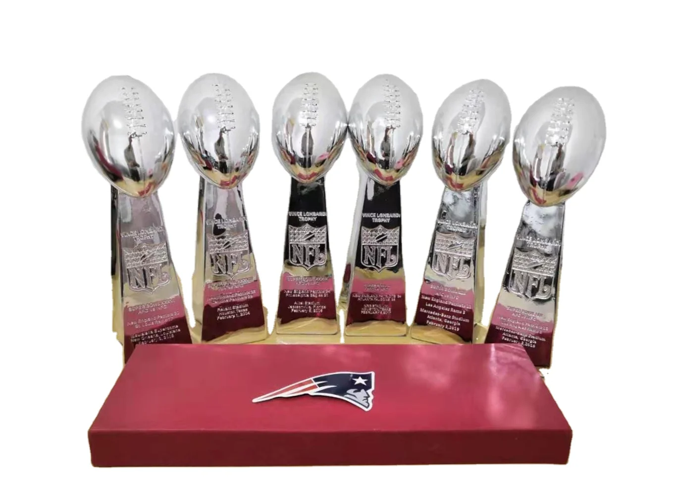 Source Lot of 6 Championships Trophy of Patriots SB Vince Lombardi