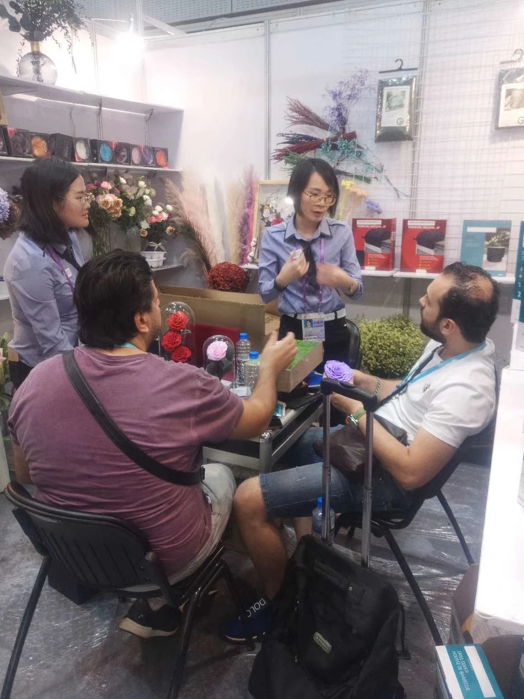 Yunnan Focus Flower Planting Co., Ltd. 1