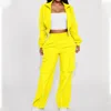 Jaune