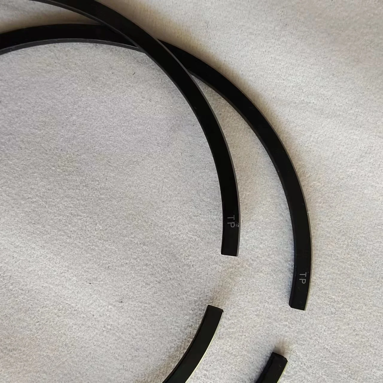4g69 piston ring for mazda 4g69 engine md377324 33983| Alibaba.com