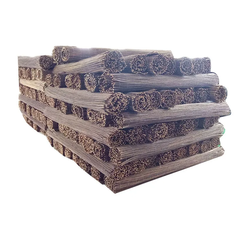 China Supplier the Latest Version Garden Wicker Fence Yard Decoration Willow Fence Screen