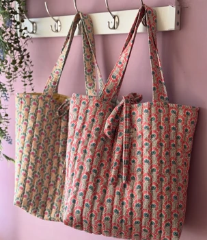 Vintage Floral Quilted Women's Shoulder Tote Bags Large Capacity Two-Tone Boho Chic for Daily & Travel