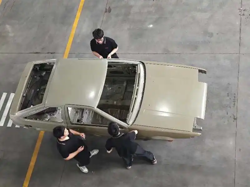 1984-1987 トヨタ AE86 レビン スプリンター トレノ 鋼製ボディシェル