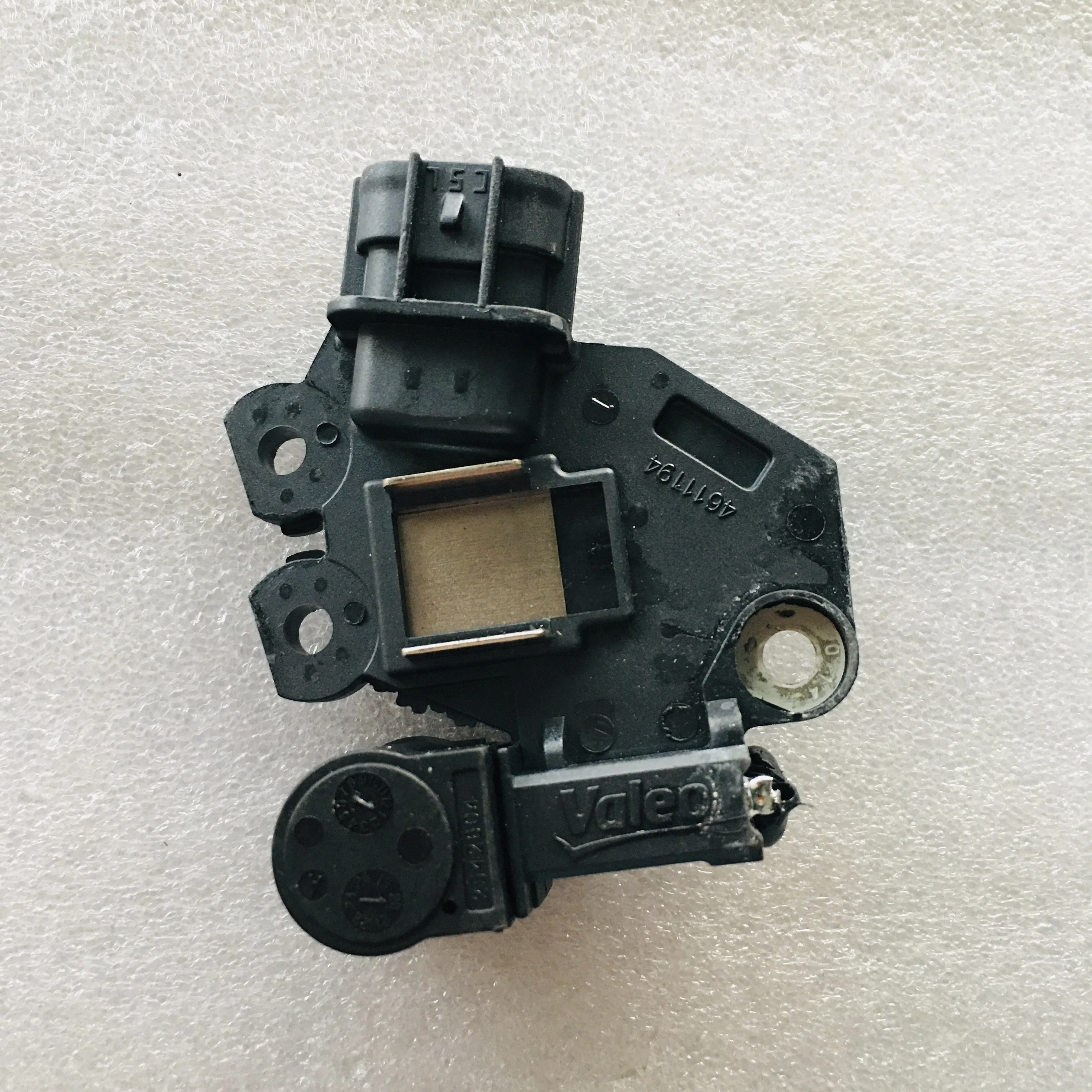 12V ORIGINAL REGULATOR 4606243 23100-3RA2B FG12T037 ALTERNATOR 