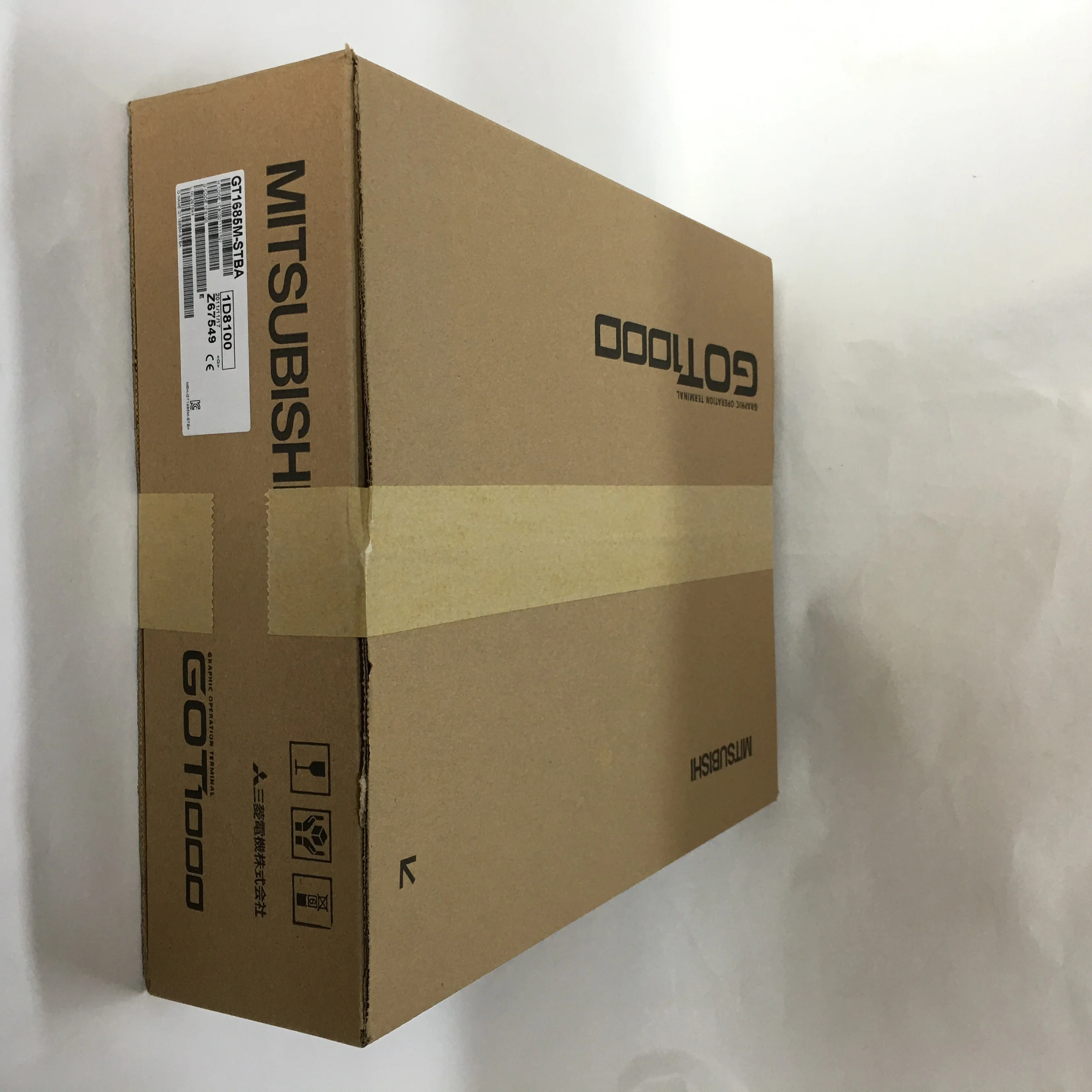 Mitsubishi HMI touch screen GT1685M-STBA Mitsubishi HMI touch screen GT1685M-STBA