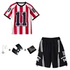 Red striped top + black work shorts+square+necklace+gloves