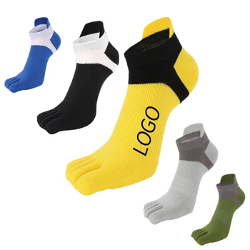Hot sale new brand crazy design logo novelty breathable plain toe custom man socks