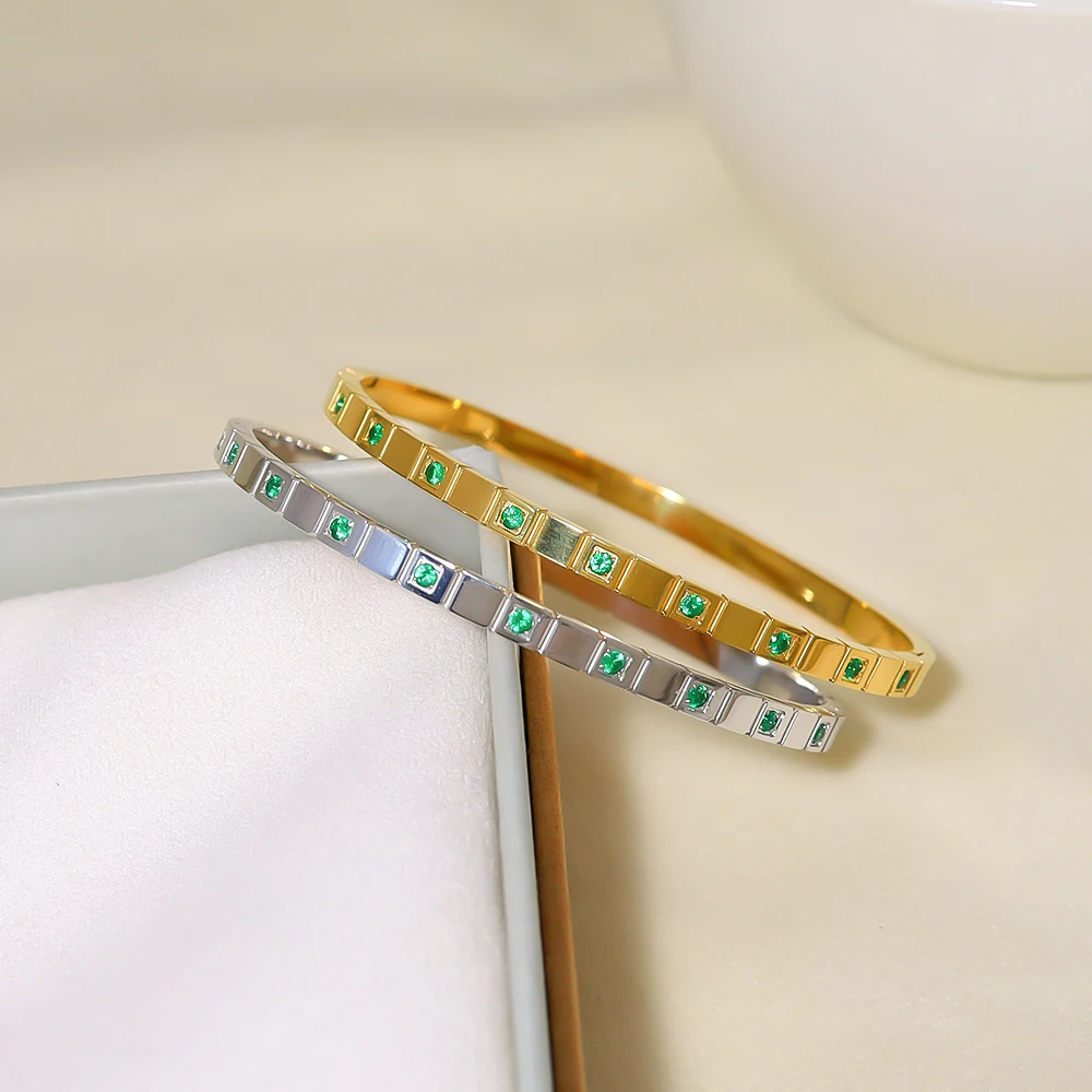 Hypoallergenic Waterproof Jewelry PVD Plated Cuff Bracelets