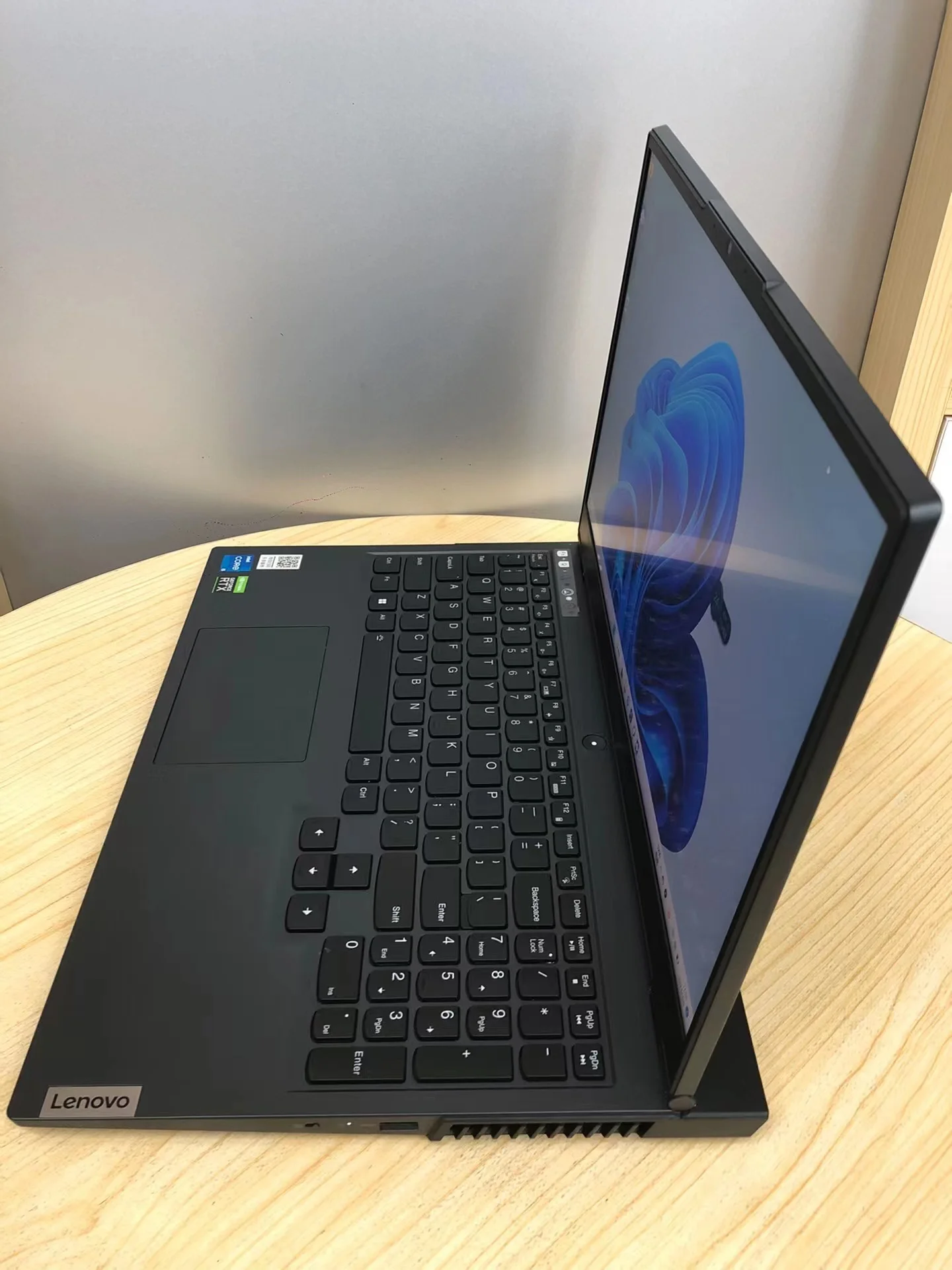 Good Sale Used Laptop Y7000 i7 512GB Laptop Computer High Performance Gaming Laptop
