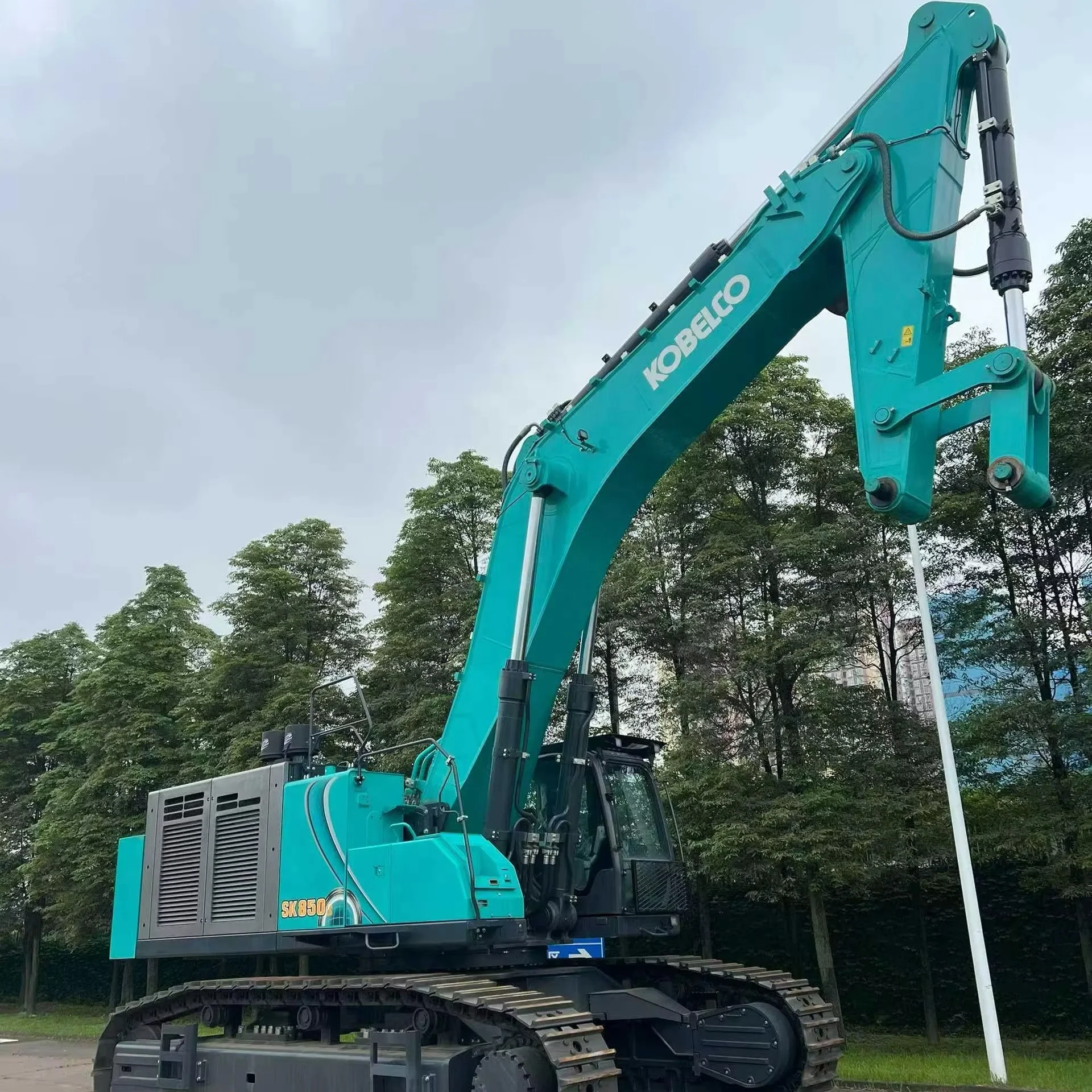 コベルコ建機 KOBELCO SK 850 LC 1/50 Kobelco SK850LC-10E Scale