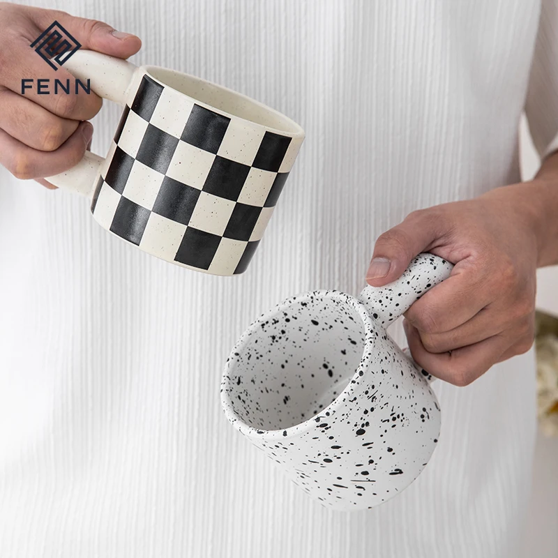 Ins Style Stoneware Black White Checkerboard Aesthetic Mugs Splash Ink Nordic Chubby Mug Ceramic Coffee Mug Big Ears Hand