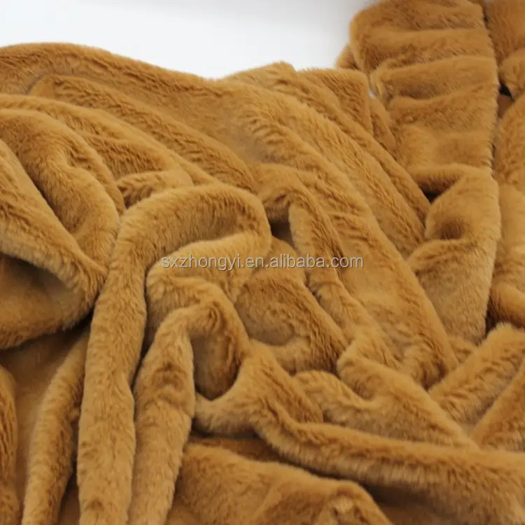 Wholesale 100 Polyester Fake Faux Fur Fabric for Garment Hometextile Toy