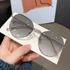 Rose gold color-changing graphite gray