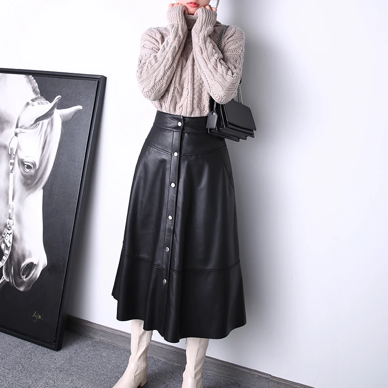 Spring 22 Ladies a Pattern New Fashion Wine Color Long Leather Skirt High Waist Real Leather Skirt With Placket Buttons