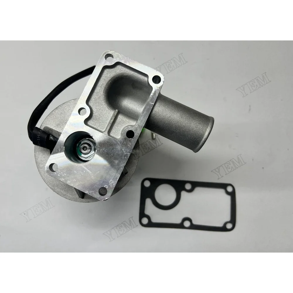 Alternator 15372-64010 for Kubota Engine D650 Tractor B5100D-P B6100D-P B6100HST-D B7100D-P B7100HST-E