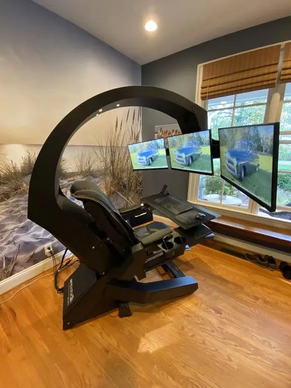 Iw320 Hot Selling Zero Gravity Recline Pc Chair With Massage Function