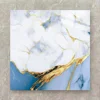 Linea dorata blu baia