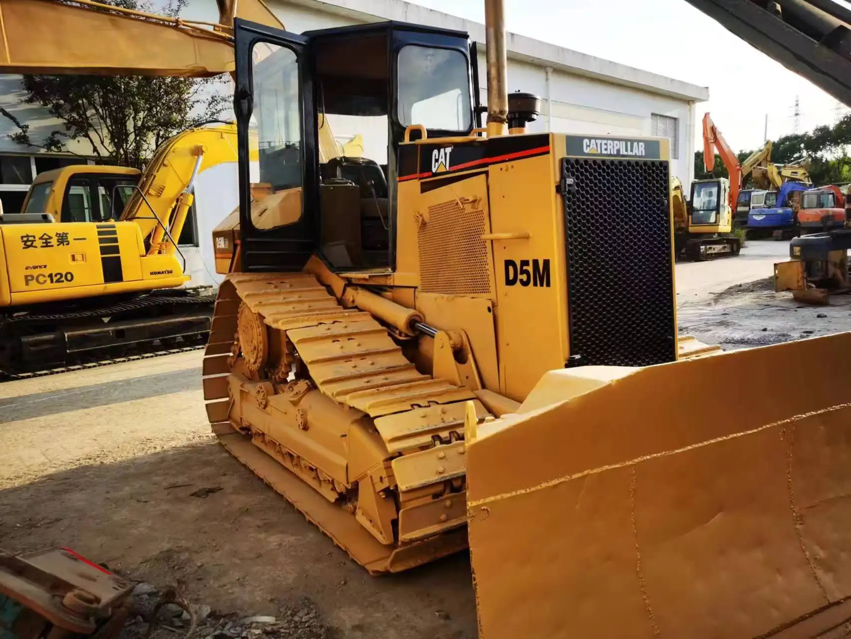 SHANTUI 160HP SD16T Mechanical Bulldozer