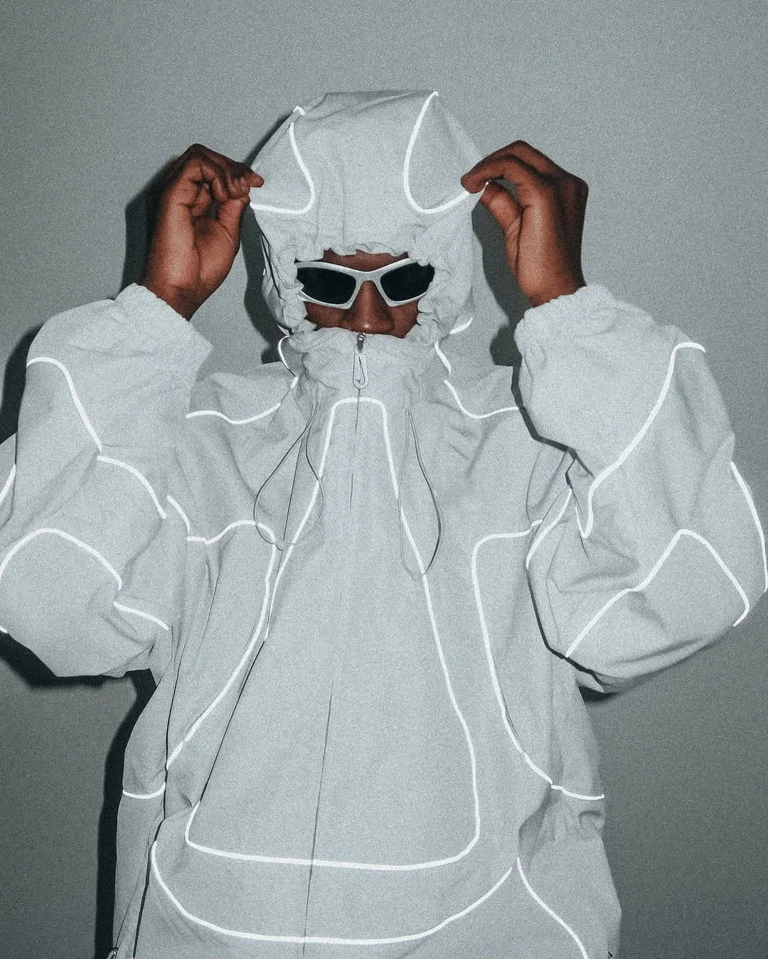 Warm Waterproof Windbreaker Baggy Tracksuit Windbreaker Sets Blank Nylon Plain Windbreak Mens Reflective Polyester Tracksuit gallery 2