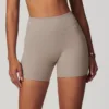 short en lin