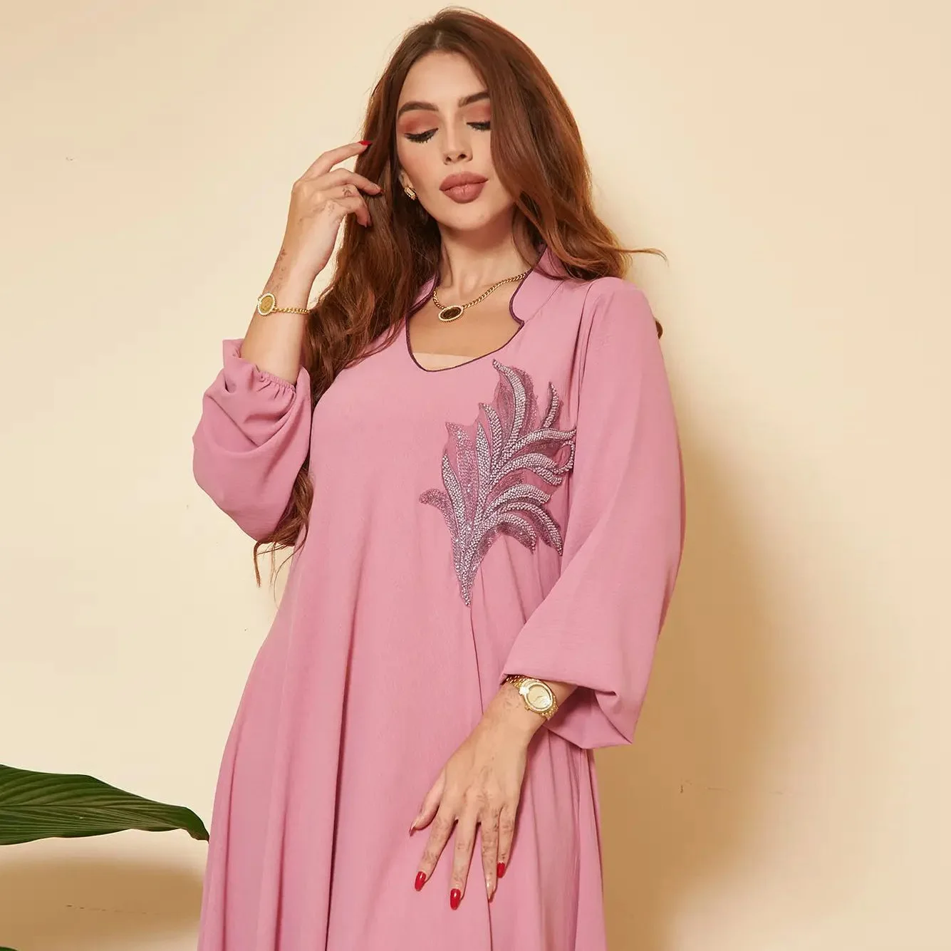 New Spring Collection Modest Modest Muslim Abaya Dress Adults Anti-Static Chest Applique Made Polyester Middle East Southeast