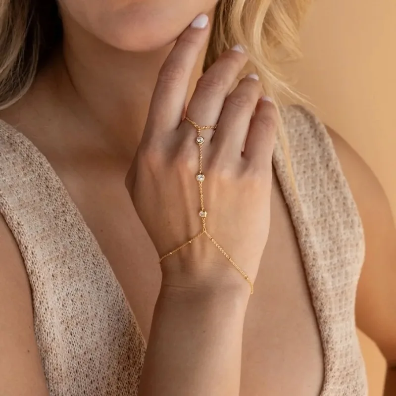 Non-Tarnish Stainless Steel CZ Diamond Hand Chain 18k Gold Finger Ring Bracelet Ring With Bracelet Attached for Women