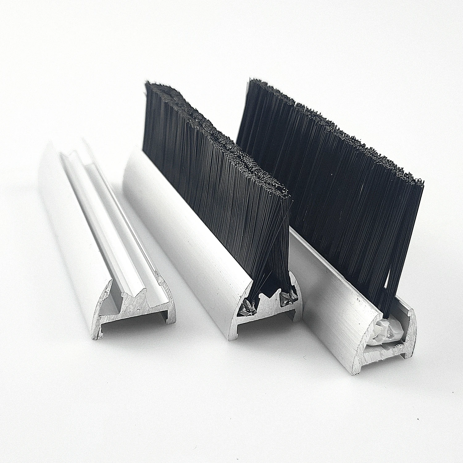 TDF Escalator Skirt Strip Brush With Aluminum Pedestal Elevator Parts