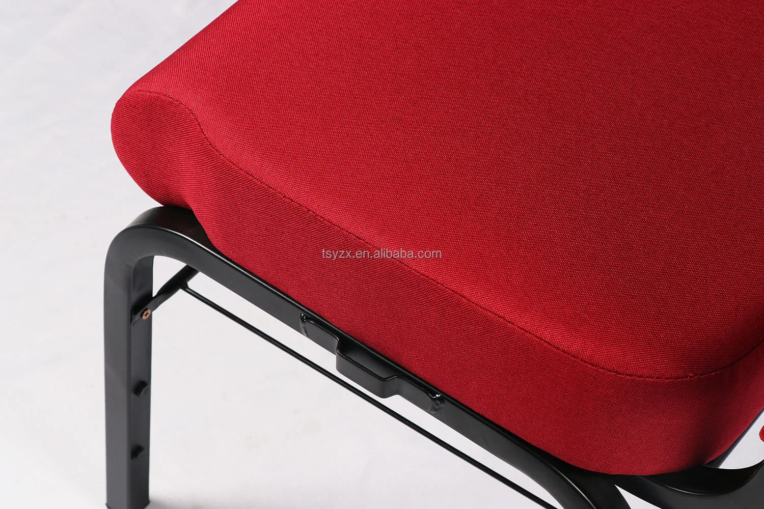 New Design Cheap Price Metal Frame Red Chairs Stackable Church Hall