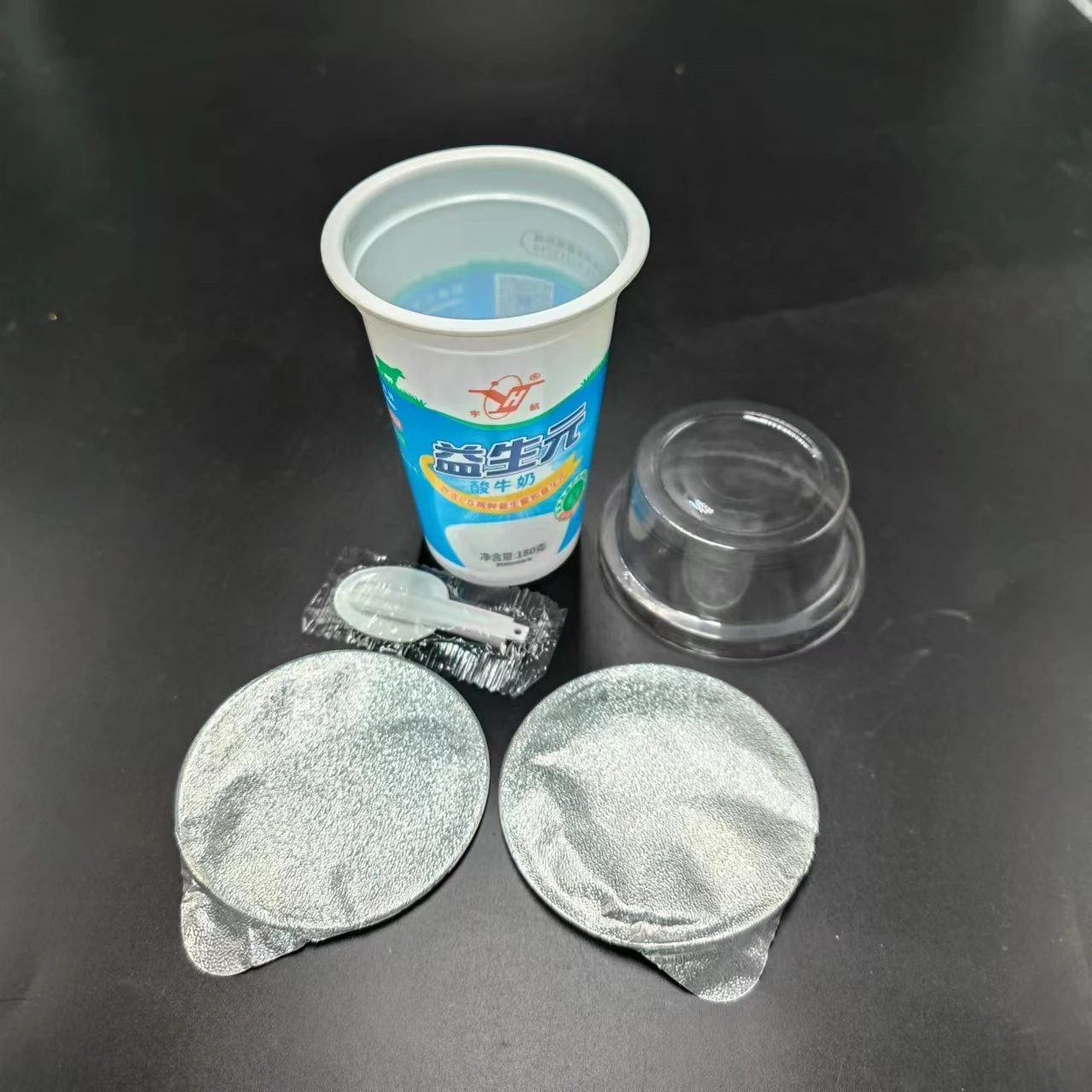 Plastic Container Yogurt Juice Cup with Sealing Aluminum Foil Lid