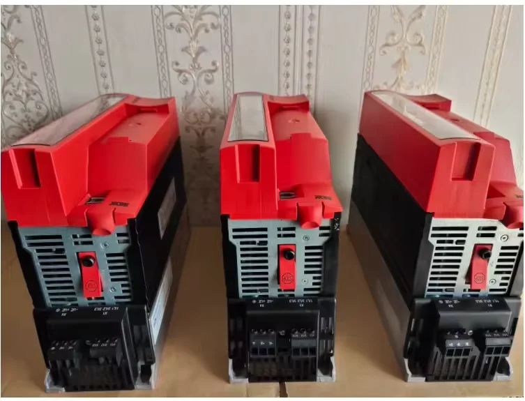 New Original Sew Eurodrive Frequency Converter Mc07b0075-5a3-4-00 - Buy ...