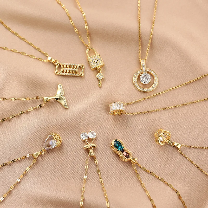 Women's Necklaces & Pendants - Luxury Women's Jewelry