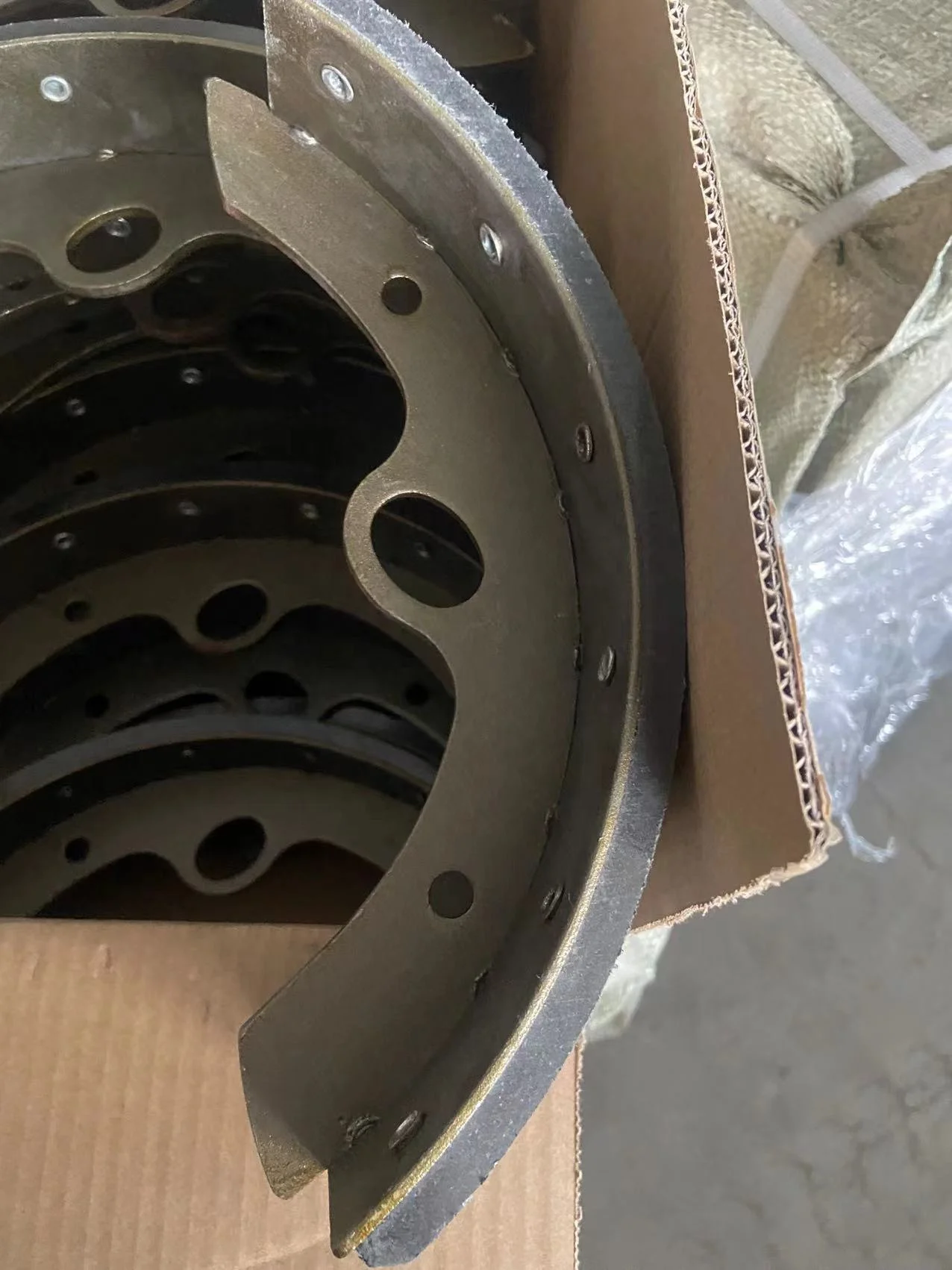 JAPANESE Heavy Duty Truck BRAKE SHOE 58305-5KA20 for Coaster Model